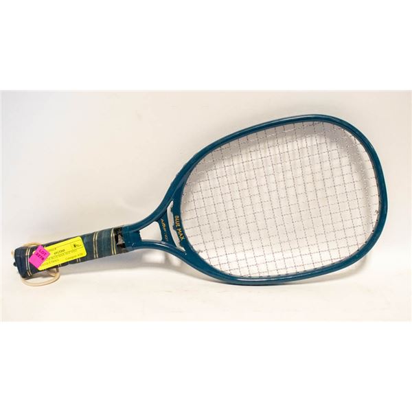 VINTAGE BLUE MAX AUF VOIT RACQUETBALL