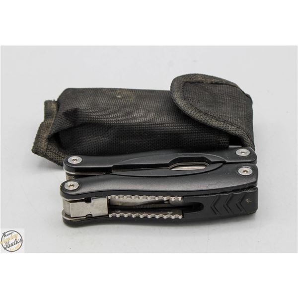 HILTI SWISS POWER MULTI TOOL IN CASE