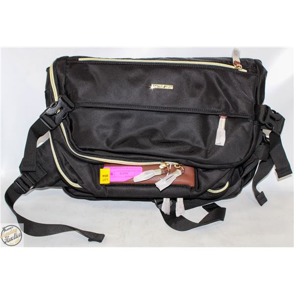 NEW GOLF QUALITY 17.3  WEEKENDER BLACK BACKPACK