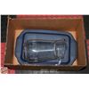 Image 1 : PYREX CAKE PAN 13X9X2 WITH PLASTIC LID AND