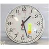 Image 1 : VINTAGE FRANKLIN SCHOOLHOUSE WALL CLOCK