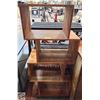 Image 2 : 4 TIER BOOK STAND 1FT X 4FT