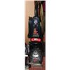 Image 1 : BISSEL HEAT PET 2X CARPET CLEANER