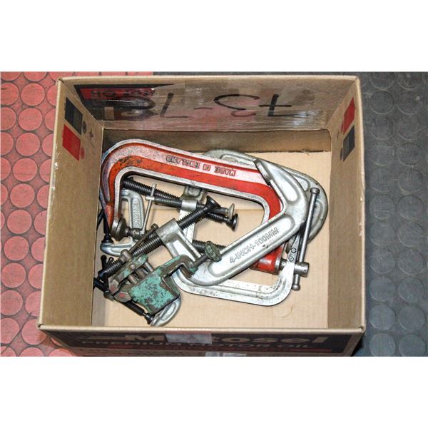 LOT OF ASSORTED CLAMPS AND MINI VISE