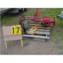 2 Pump Jacks