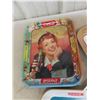 Image 2 : 3 Vintage Coca Cola Metal Trays 1950s 