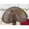 Image 2 : Frost&Wood Cast Seat with Mount 