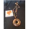Image 1 : Amber Necklace & Maple Pin A