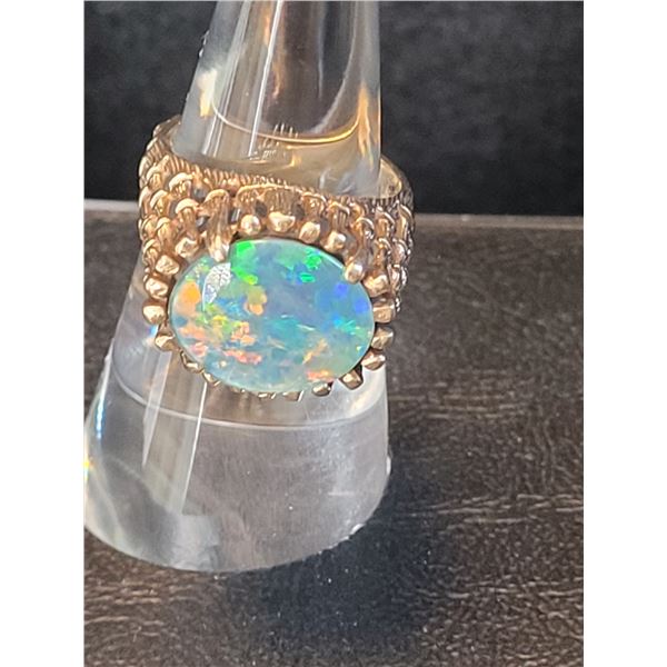 10K Gold Ring w Fire Opal A