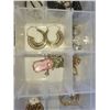Image 12 : Vintage Costume Jewelry A