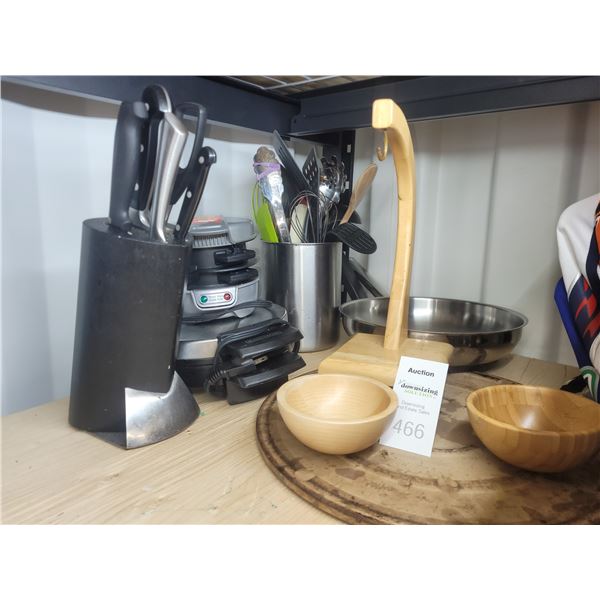 Henckels Knives & More A