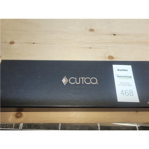 New- Cutco Carving Set A