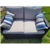 Image 7 : Patio Furniture C