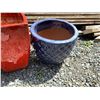Image 5 : Outdoor Ceramic Pots C