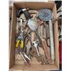 Image 1 : Assorted tools
