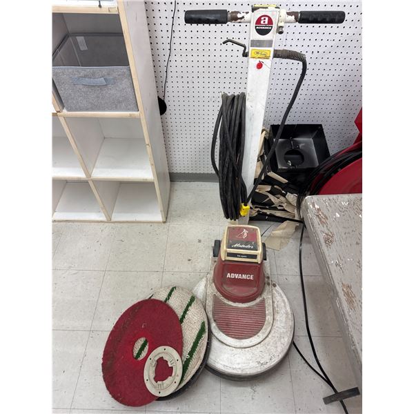 Matador Advance floor polisher