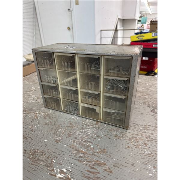 organizer with contents