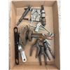 Image 1 : Specialty tools