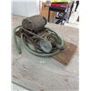 Image 1 : Electric water pump