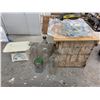 Image 1 : Scales, egg crate and extras