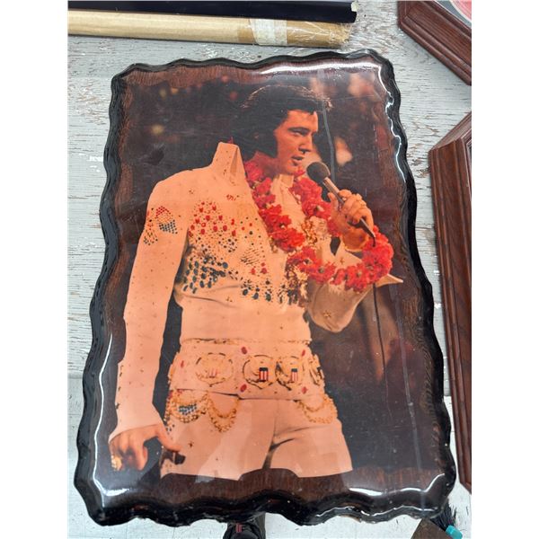 Elvis plates pictures and posters