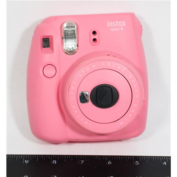PINK INSTAX MINI 9
