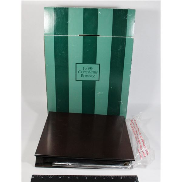 THE BOMBAY COMPANY MEMORY ALBUM IN ORIGINAL BOX