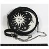 Image 1 : HOT TOPIC SUN AND MOON CIRCLE PURSE