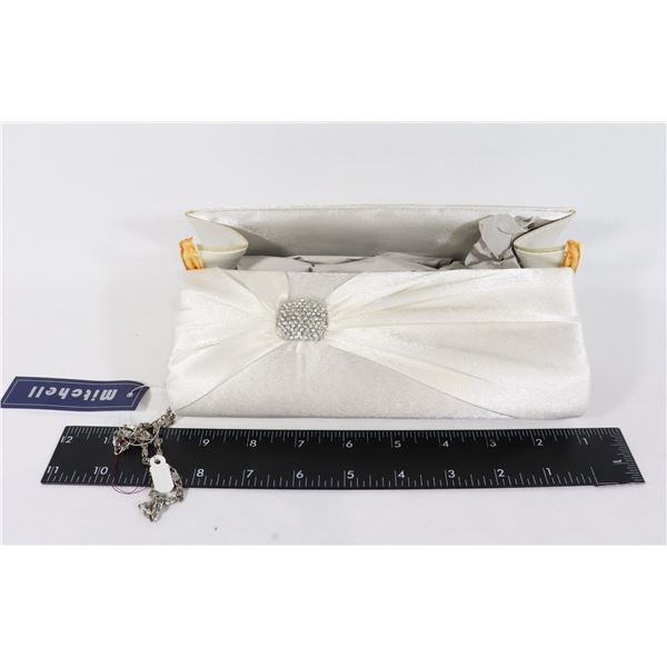 DISPLAY MODEL MITCHELL IVORY POLYESTER EVENING