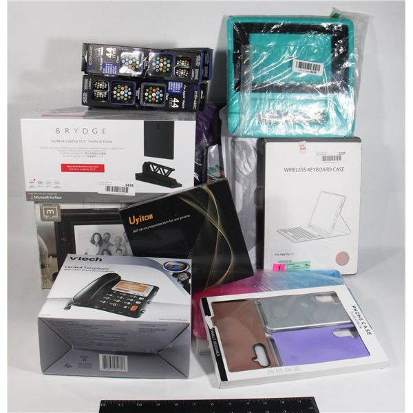SUPER LOT OF ELECTRONIC ACCESSORIES INCL. PHONE