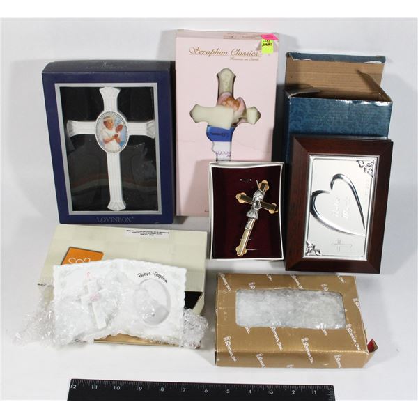 LOT OF RELIGIOUS ITEMS