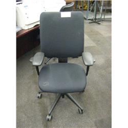 Black Steelcase Multi Leaver Task Chair