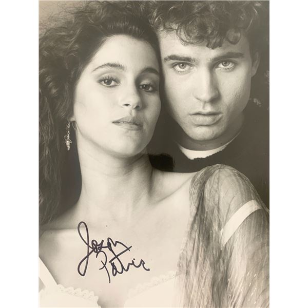 Jami Gertz signed photo
