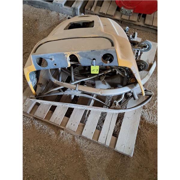 Skidoo Hood, Chassis and Rollers