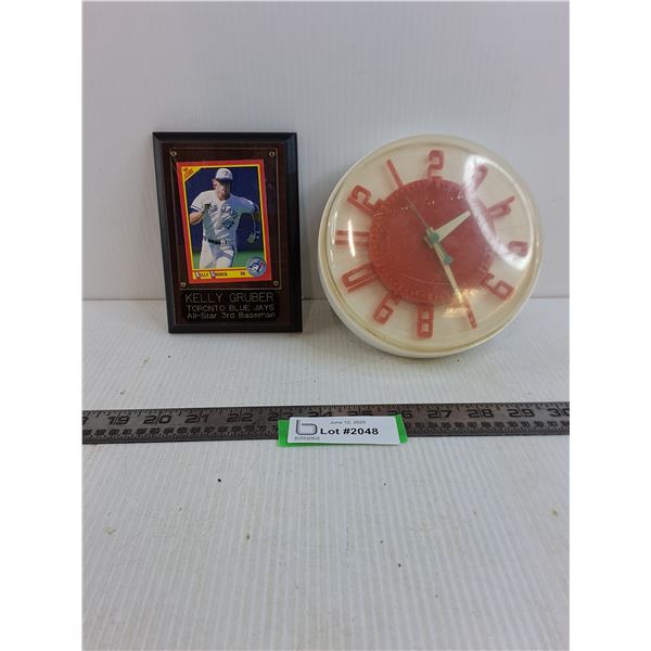 Kelly Gruber 1990 Score MLB Collector's Card Plaque - Authenticity Not Guaranteed, Vintage Clock - T