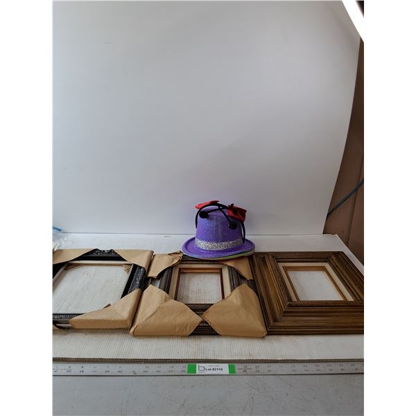 3 Picture Frames (8×10") Party Hats