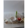 Image 4 : Kitchenware, Glass Cups, Measuring Cups
