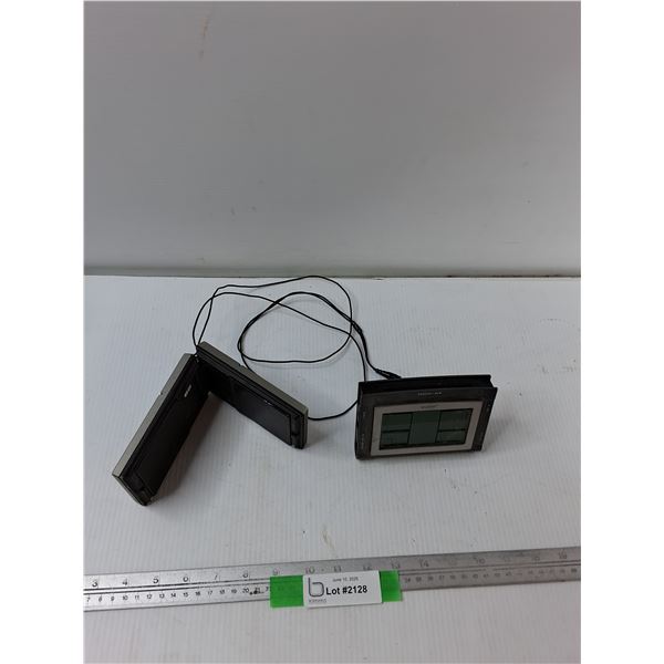 Clock, Mini Stereo Speaker - As Is