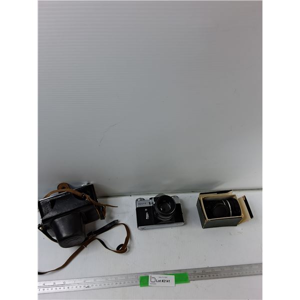 Zenite- E Camera, Attachment