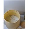Image 2 : (5) Lamp Shades