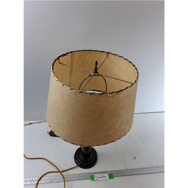 Lamp - 12''x 21'' Turns On