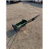 Image 3 : **Scott's Fertilizer Spreader 16 x 22 x 36"- Cannot Ship