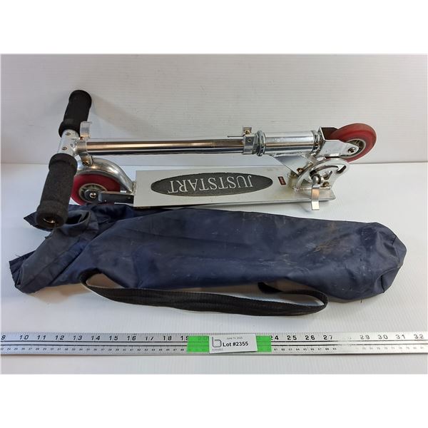 Edelbrock Kid's Kick Scooter  -  Pick Up Preferred