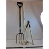 Image 1 : Vintage Pitchfork, Pool Grain Sampler, Pruning Shears - Cannot Ship