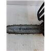 Image 3 : Yardworks 10" Chainsaw - Tested- Pick Up