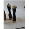 Image 2 : Salt & Pepper Grinders/Shakers