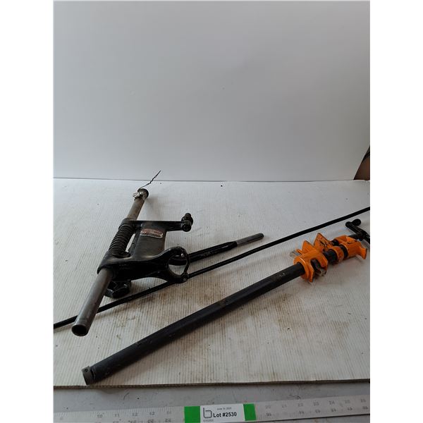 Black& Decker 1/4 Drillstand, Pipe Clamp