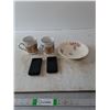 Image 1 : (2) Samsung Flip Phones (as is), (2) Mugs, Bowl