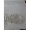 Image 2 : (2) Glass Serving Plates