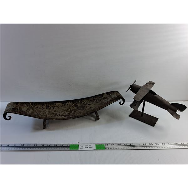 Airplane Desk Decoration and Serving Tray